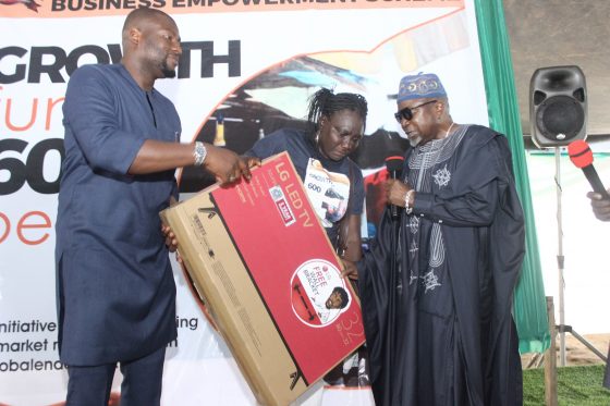 Ikoyi-Obalende LCDA Empowers 1,020 Lagos Residents